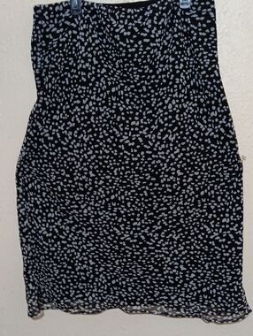 A-Line Black and White Printed Skirt